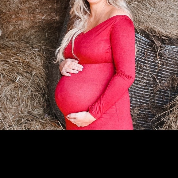 Maternity Open Shoulder Maxi Dress - Picture 5 of 6
